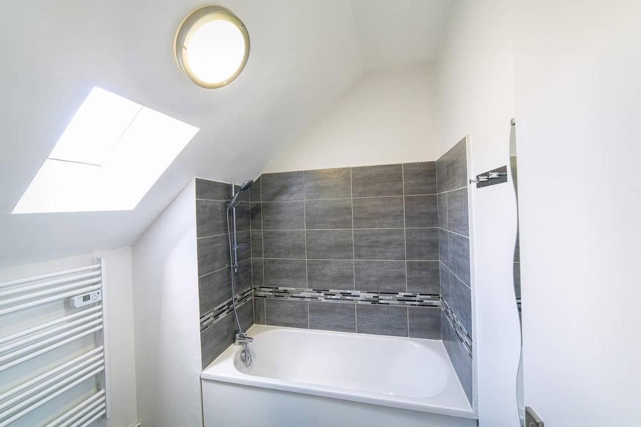 T3 Duplex Hypercentre Cholet Logement Entier 3 Lits Exterior photo