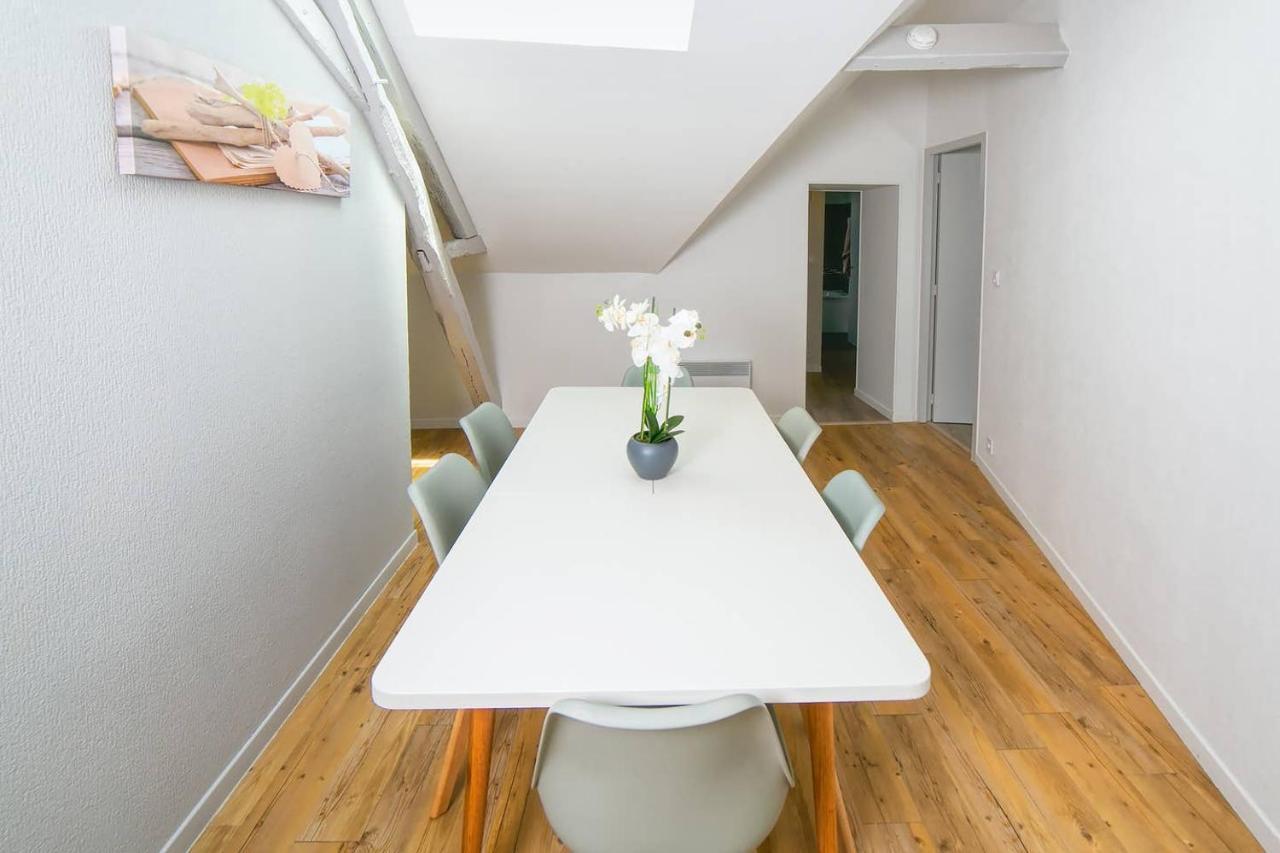 T3 Duplex Hypercentre Cholet Logement Entier 3 Lits Exterior photo